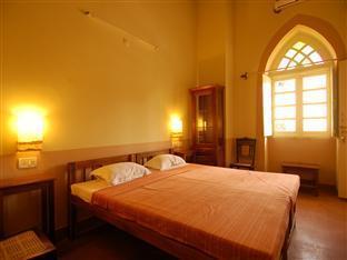 Royal Phoenix Inn Panaji Exterior photo